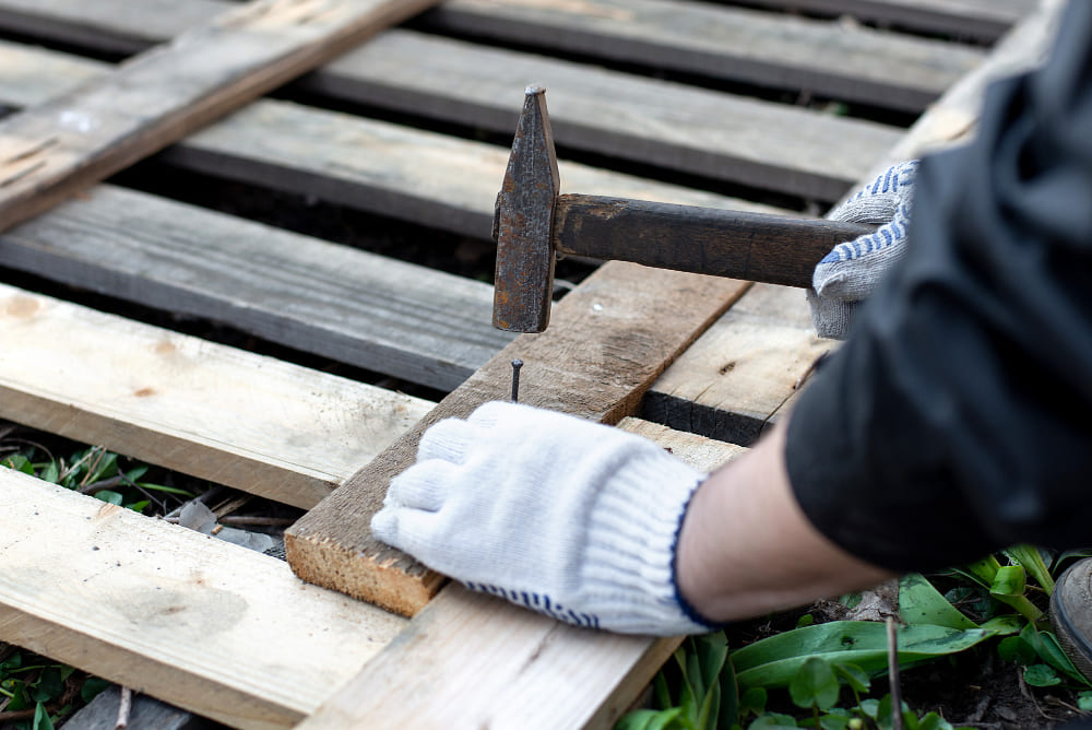 cara-memperbaiki-pallet-kayu